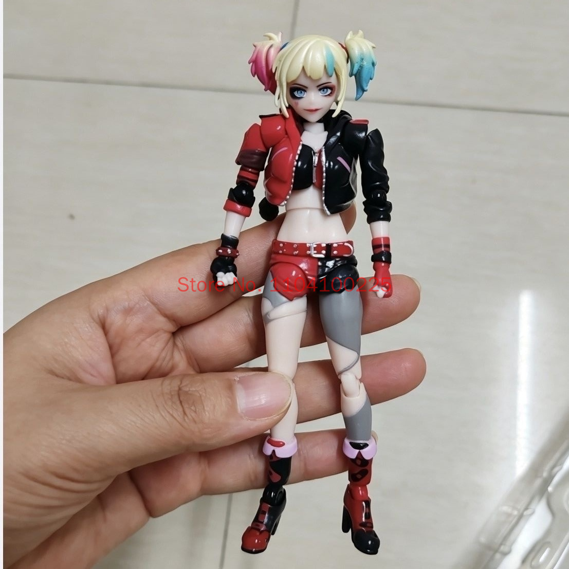 ¡Réplica en Stock! Figura de A - Model Kit Harley Quinn reseña y precio