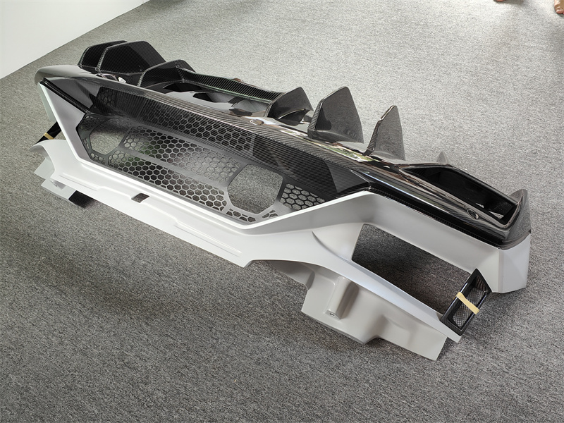 Nuevo Kit de Carrocería Traser - Model Kit Lamborghini reseña y precio