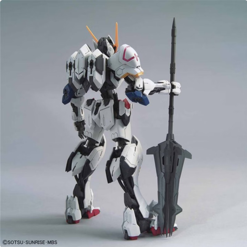 Figura de Acción Bandai MG 1/1 - Model Kit Barbatos reseña y precio
